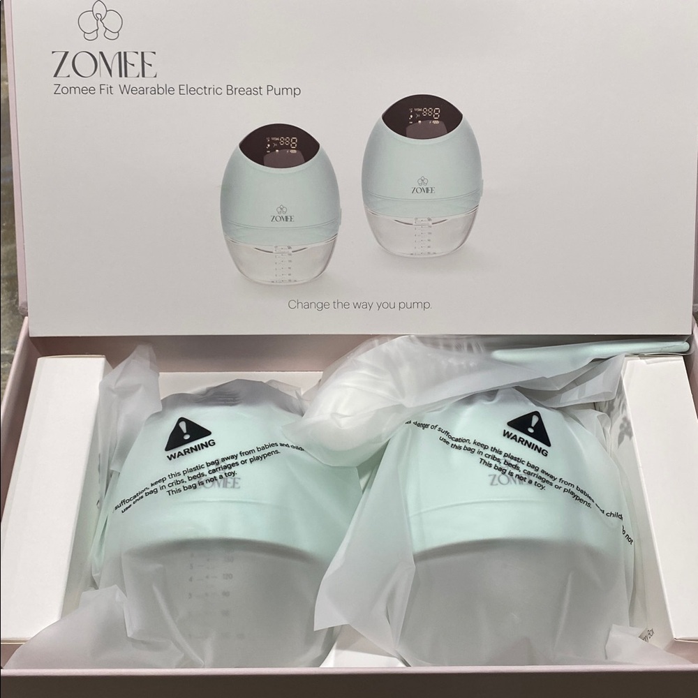 Zomee Fit Wearable Hands Free Double Breast Pump / New in Box
